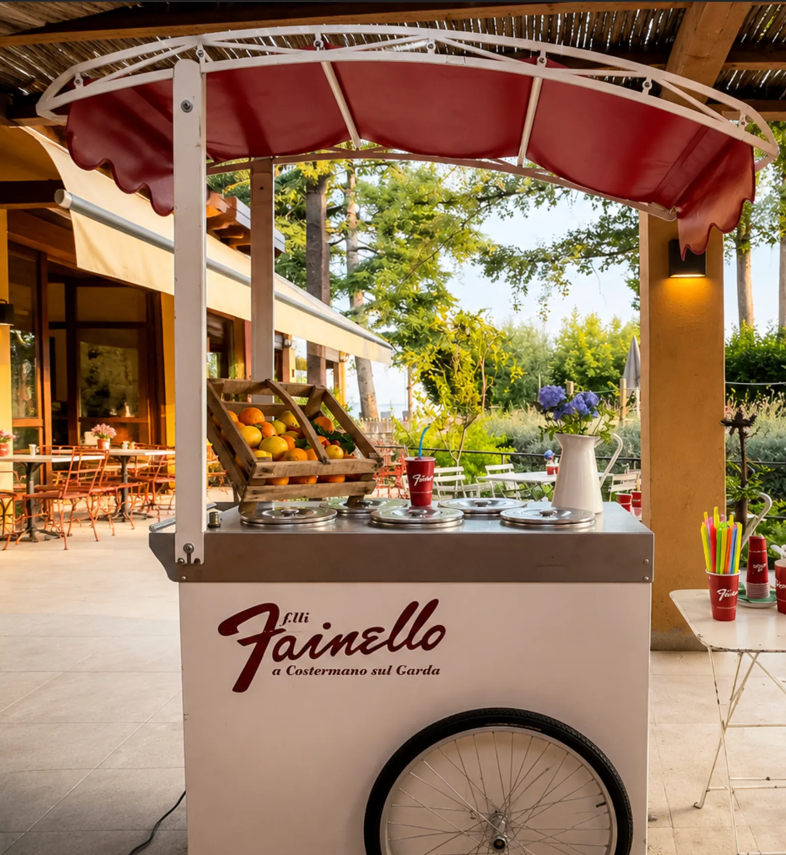 Il gelato artigianale di Fainello nel banco dolce di Hortus